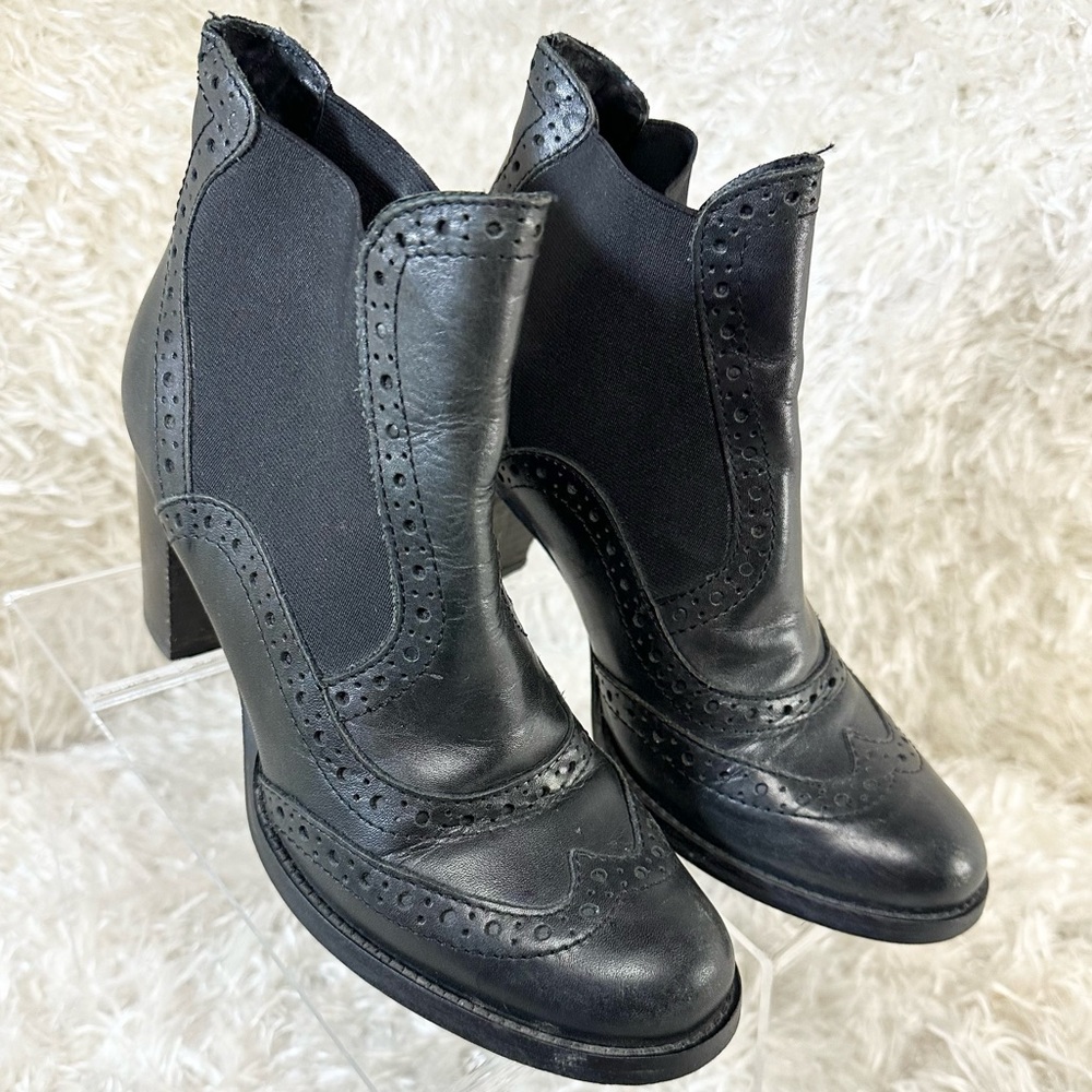 Italian Leather Chelsea Bootie Chunky Heel Women’s Size 37 (US 6)